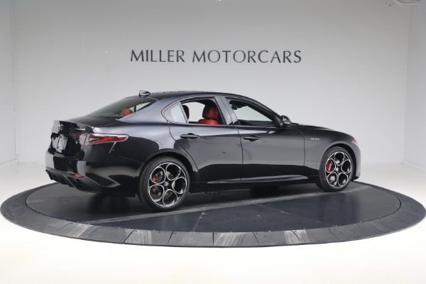 New 2026 Alfa Romeo Giulia VELOCE for sale $58,615 at Bugatti of Greenwich in Greenwich CT 06830 8