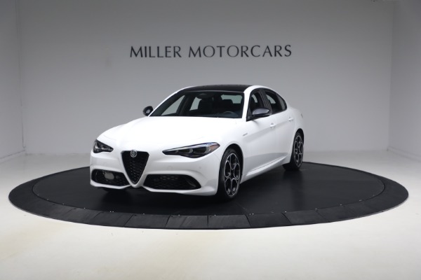 New 2026 Alfa Romeo Giulia for sale $43,000 at Bugatti of Greenwich in Greenwich CT 06830 2