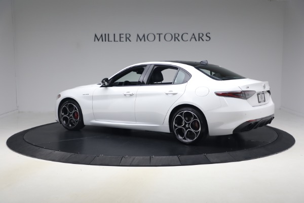 New 2026 Alfa Romeo Giulia for sale $43,000 at Bugatti of Greenwich in Greenwich CT 06830 5