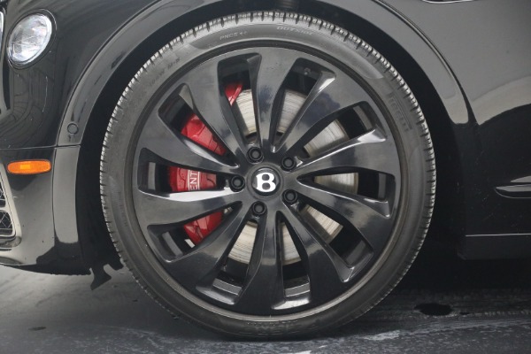 Used 2023 Bentley Flying Spur V8 for sale $143,900 at Bugatti of Greenwich in Greenwich CT 06830 15
