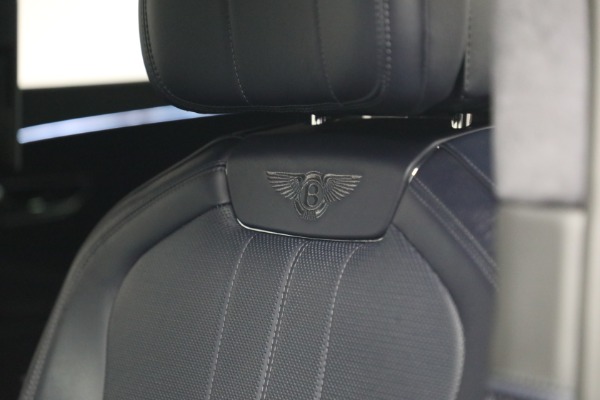 Used 2023 Bentley Flying Spur V8 for sale $143,900 at Bugatti of Greenwich in Greenwich CT 06830 22