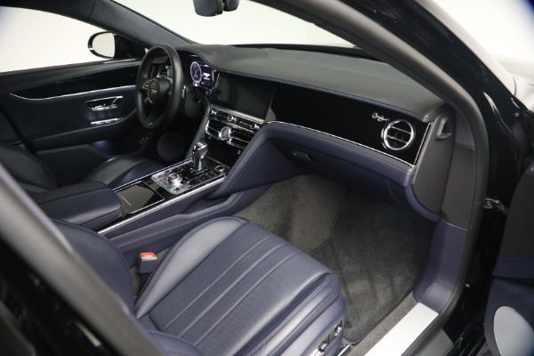 Used 2023 Bentley Flying Spur V8 for sale $143,900 at Bugatti of Greenwich in Greenwich CT 06830 27