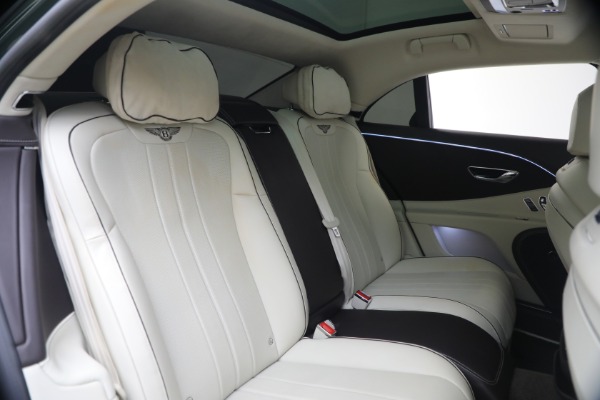 Used 2023 Bentley Flying Spur Hybrid for sale $143,900 at Bugatti of Greenwich in Greenwich CT 06830 27