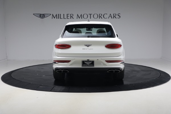 Used 2023 Bentley Bentayga V8 for sale $123,900 at Bugatti of Greenwich in Greenwich CT 06830 6