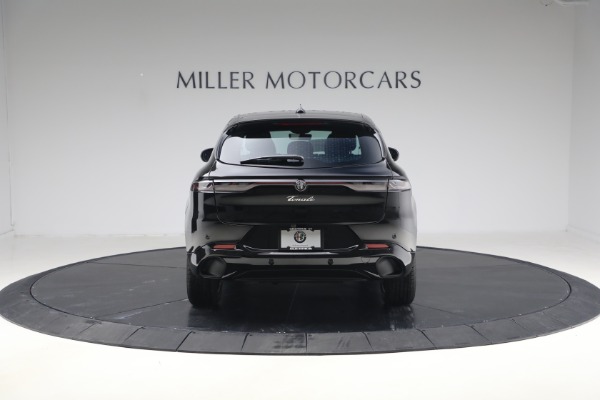 New 2026 Alfa Romeo Tonale Sprint for sale $43,690 at Bugatti of Greenwich in Greenwich CT 06830 7