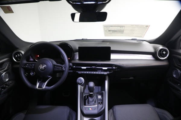 New 2026 Alfa Romeo Tonale Sprint for sale $46,530 at Bugatti of Greenwich in Greenwich CT 06830 22