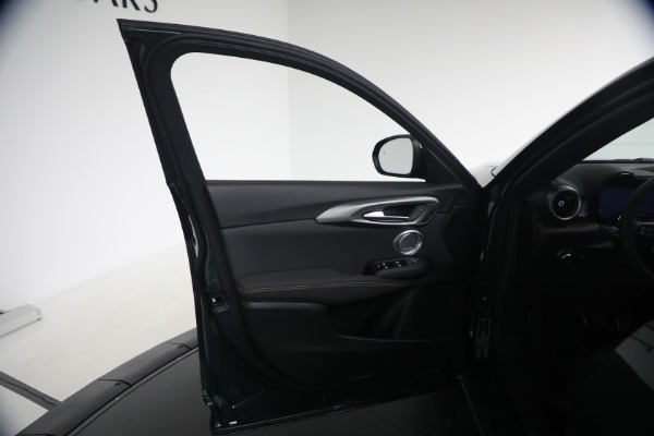 New 2026 Alfa Romeo Tonale Sprint for sale $46,530 at Bugatti of Greenwich in Greenwich CT 06830 23