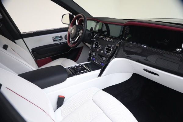 Used 2025 Rolls-Royce Black Badge Cullinan for sale $469,900 at Bugatti of Greenwich in Greenwich CT 06830 18
