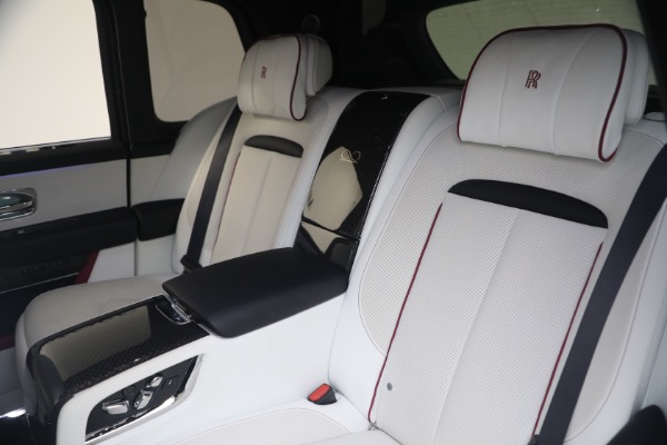 Used 2025 Rolls-Royce Black Badge Cullinan for sale $469,900 at Bugatti of Greenwich in Greenwich CT 06830 26