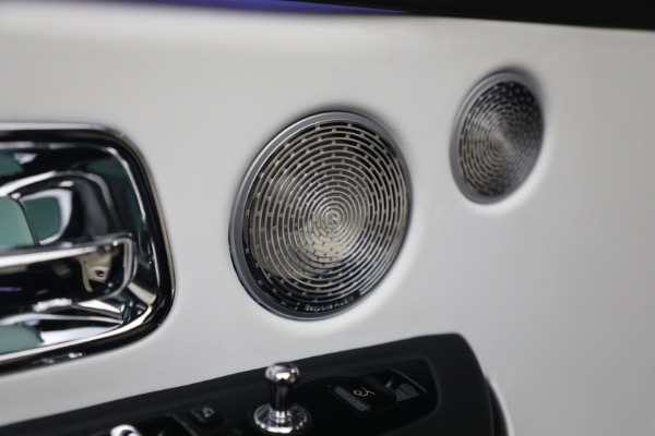 Used 2025 Rolls-Royce Black Badge Cullinan for sale $469,900 at Bugatti of Greenwich in Greenwich CT 06830 28