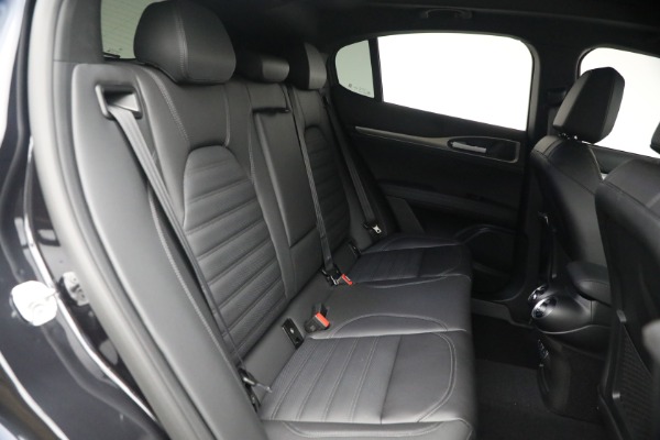 New 2026 Alfa Romeo Stelvio Veloce for sale $61,465 at Bugatti of Greenwich in Greenwich CT 06830 19