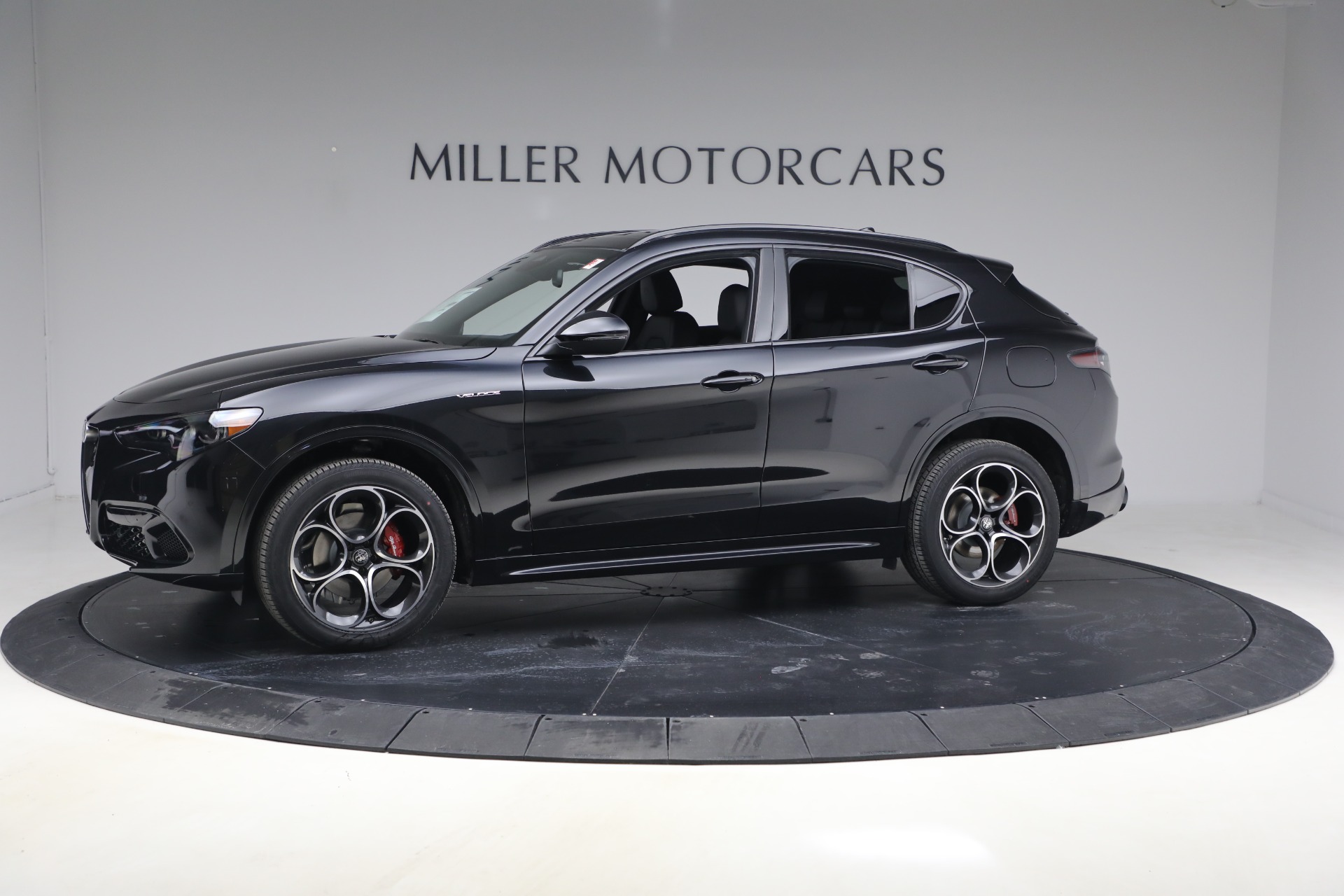 New 2026 Alfa Romeo Stelvio Veloce for sale $61,465 at Bugatti of Greenwich in Greenwich CT 06830 1
