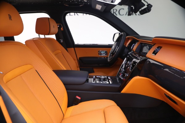 Used 2024 Rolls-Royce Black Badge Cullinan for sale $419,900 at Bugatti of Greenwich in Greenwich CT 06830 22