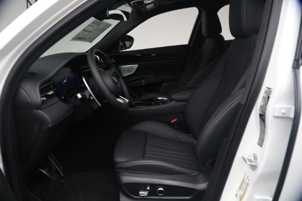 New 2026 Maserati Grecale Modena V6 for sale $91,030 at Bugatti of Greenwich in Greenwich CT 06830 14
