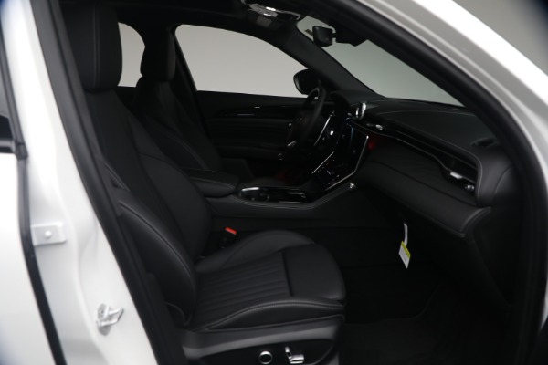 New 2026 Maserati Grecale Modena for sale $95,345 at Bugatti of Greenwich in Greenwich CT 06830 16