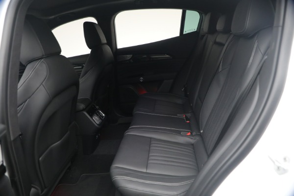 New 2026 Maserati Grecale Modena for sale $95,345 at Bugatti of Greenwich in Greenwich CT 06830 18