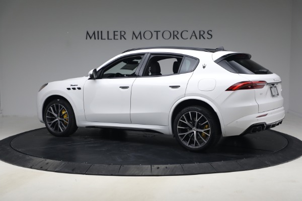 New 2026 Maserati Grecale Modena for sale $95,345 at Bugatti of Greenwich in Greenwich CT 06830 4