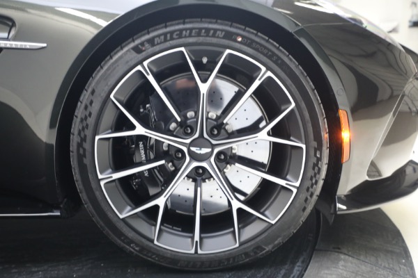 New 2026 Aston Martin Vantage S for sale $249,800 at Bugatti of Greenwich in Greenwich CT 06830 27