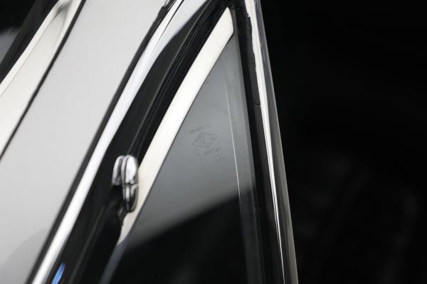 Used 1971 Ferrari 365GTB/4 Daytona for sale $750,000 at Bugatti of Greenwich in Greenwich CT 06830 19