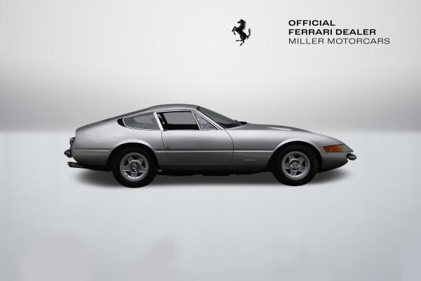 Used 1971 Ferrari 365GTB/4 Daytona for sale $750,000 at Bugatti of Greenwich in Greenwich CT 06830 9