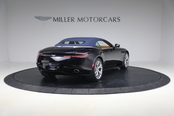 Used 2019 Aston Martin DB11 Volante for sale $121,900 at Bugatti of Greenwich in Greenwich CT 06830 19