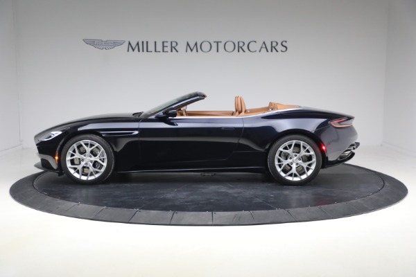 Used 2019 Aston Martin DB11 Volante for sale $121,900 at Bugatti of Greenwich in Greenwich CT 06830 3