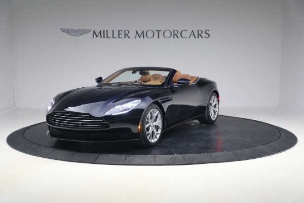 Used 2019 Aston Martin DB11 Volante for sale $121,900 at Bugatti of Greenwich in Greenwich CT 06830 1