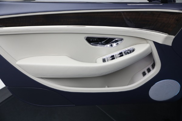 New 2026 Bentley Continental GTC for sale $358,510 at Bugatti of Greenwich in Greenwich CT 06830 21