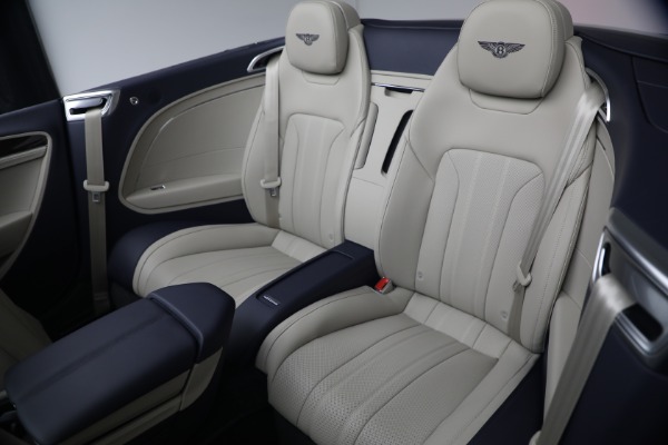 New 2026 Bentley Continental GTC for sale $358,510 at Bugatti of Greenwich in Greenwich CT 06830 25