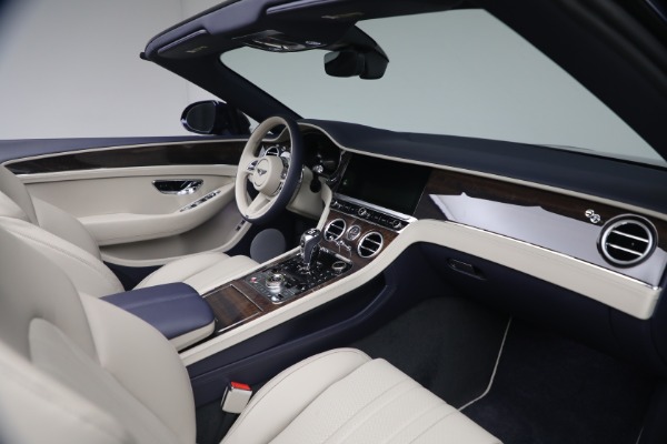 New 2026 Bentley Continental GTC for sale $358,510 at Bugatti of Greenwich in Greenwich CT 06830 27