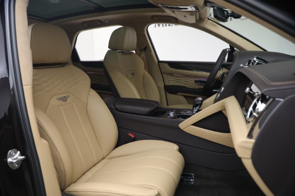 New 2026 Bentley Bentayga Azure V8 for sale $295,365 at Bugatti of Greenwich in Greenwich CT 06830 28