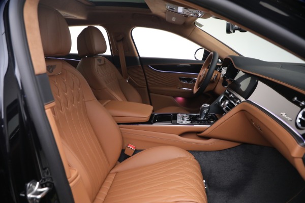 New 2026 Bentley Flying Spur Azure for sale $318,975 at Bugatti of Greenwich in Greenwich CT 06830 27