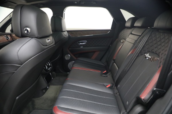 Used 2022 Bentley Bentayga V8 for sale $151,900 at Bugatti of Greenwich in Greenwich CT 06830 22