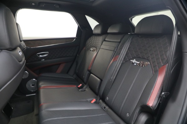 Used 2022 Bentley Bentayga V8 for sale $151,900 at Bugatti of Greenwich in Greenwich CT 06830 23