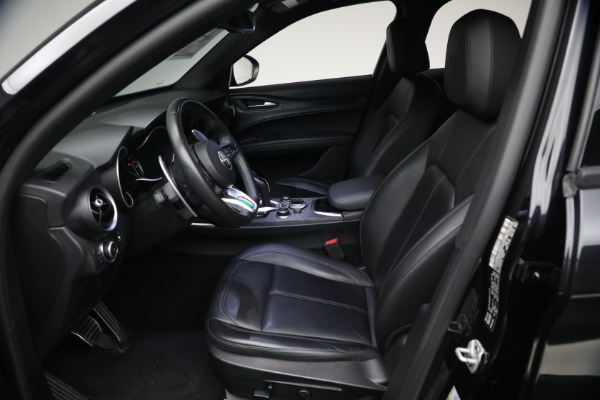 Used 2022 Alfa Romeo Stelvio Sprint for sale $25,900 at Bugatti of Greenwich in Greenwich CT 06830 14