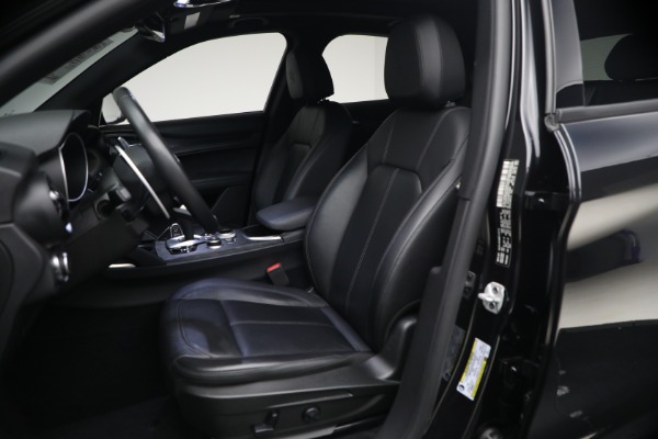 Used 2022 Alfa Romeo Stelvio Sprint for sale $25,900 at Bugatti of Greenwich in Greenwich CT 06830 15