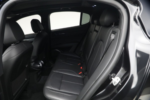Used 2022 Alfa Romeo Stelvio Sprint for sale $25,900 at Bugatti of Greenwich in Greenwich CT 06830 18