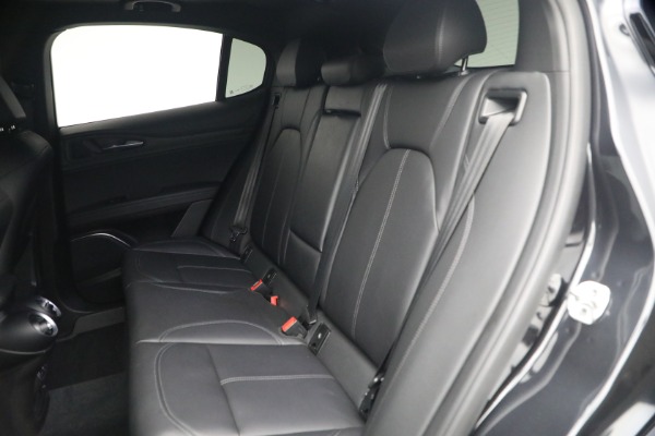 Used 2022 Alfa Romeo Stelvio Sprint for sale $25,900 at Bugatti of Greenwich in Greenwich CT 06830 19
