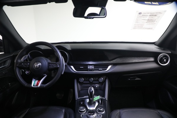 Used 2022 Alfa Romeo Stelvio Sprint for sale $25,900 at Bugatti of Greenwich in Greenwich CT 06830 22