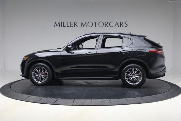 Used 2022 Alfa Romeo Stelvio Sprint for sale $25,900 at Bugatti of Greenwich in Greenwich CT 06830 3