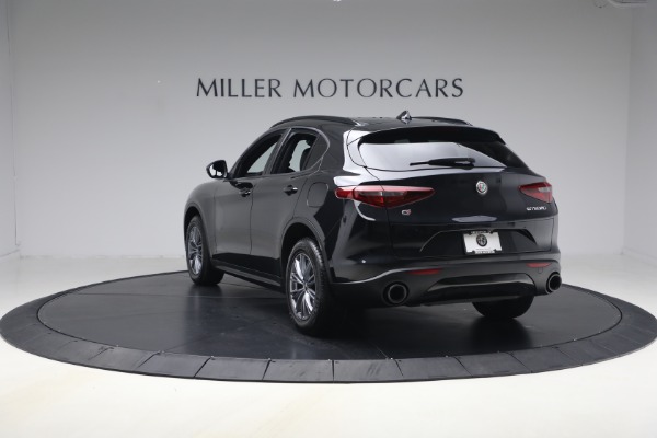 Used 2022 Alfa Romeo Stelvio Sprint for sale $25,900 at Bugatti of Greenwich in Greenwich CT 06830 5