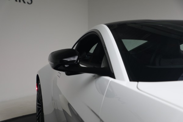 New 2026 Aston Martin Vantage S for sale $251,000 at Bugatti of Greenwich in Greenwich CT 06830 28