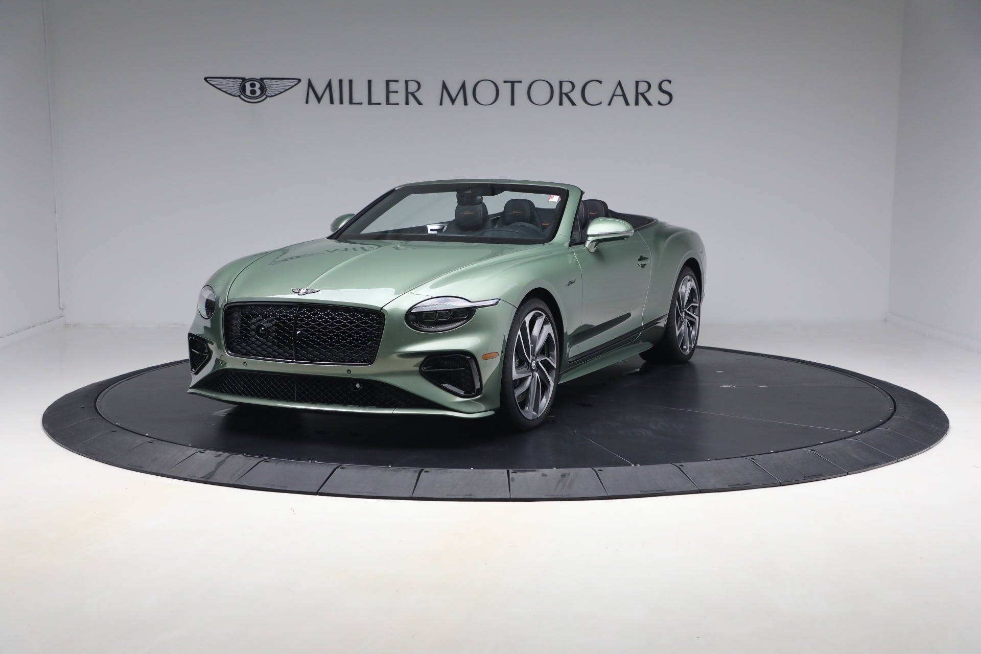 Used 2025 Bentley Continental GTC Speed for sale $355,900 at Bugatti of Greenwich in Greenwich CT 06830 1