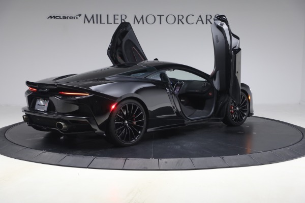 Used 2023 McLaren GT Pioneer for sale $165,900 at Bugatti of Greenwich in Greenwich CT 06830 18