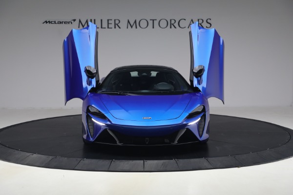 Used 2025 McLaren Artura Spider TechLux for sale $231,900 at Bugatti of Greenwich in Greenwich CT 06830 13