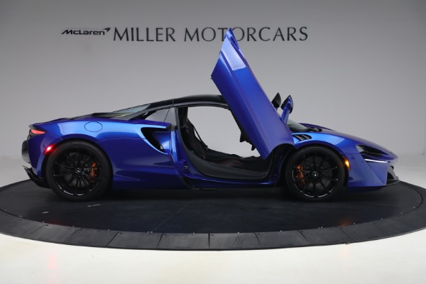 Used 2025 McLaren Artura Spider TechLux for sale $231,900 at Bugatti of Greenwich in Greenwich CT 06830 19