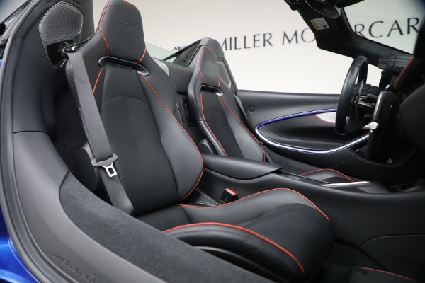 Used 2025 McLaren Artura Spider TechLux for sale $231,900 at Bugatti of Greenwich in Greenwich CT 06830 24