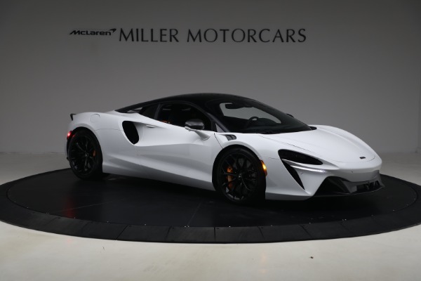 Used 2023 McLaren Artura for sale $184,900 at Bugatti of Greenwich in Greenwich CT 06830 10