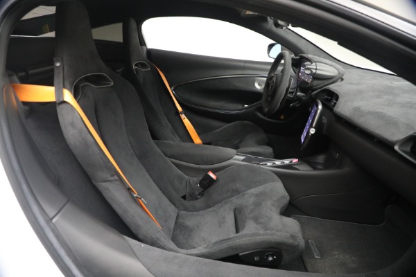 Used 2023 McLaren Artura for sale $184,900 at Bugatti of Greenwich in Greenwich CT 06830 26