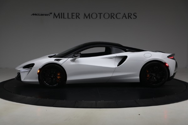 Used 2023 McLaren Artura for sale $184,900 at Bugatti of Greenwich in Greenwich CT 06830 3
